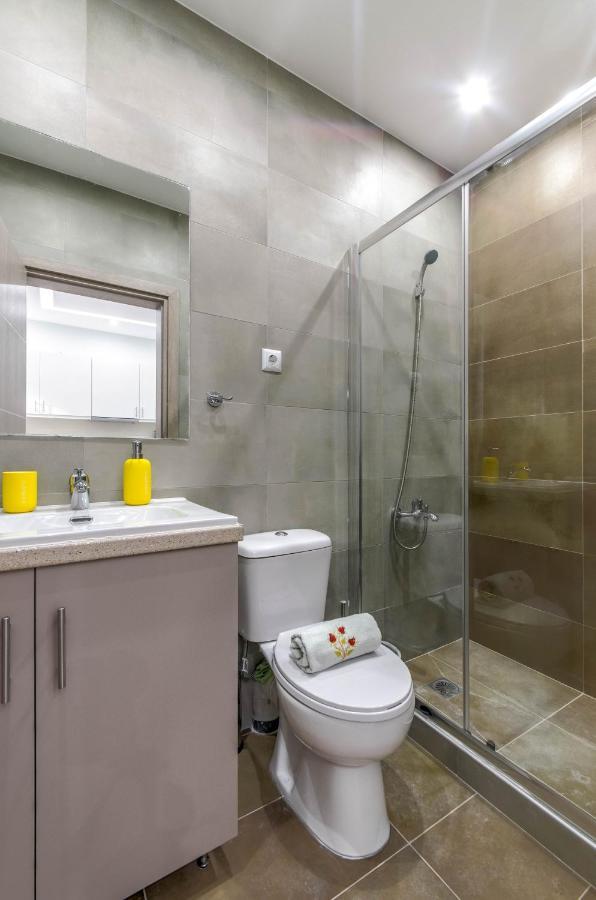 Renovated 2Bd House Close To Pireus Port Ngoại thất bức ảnh
